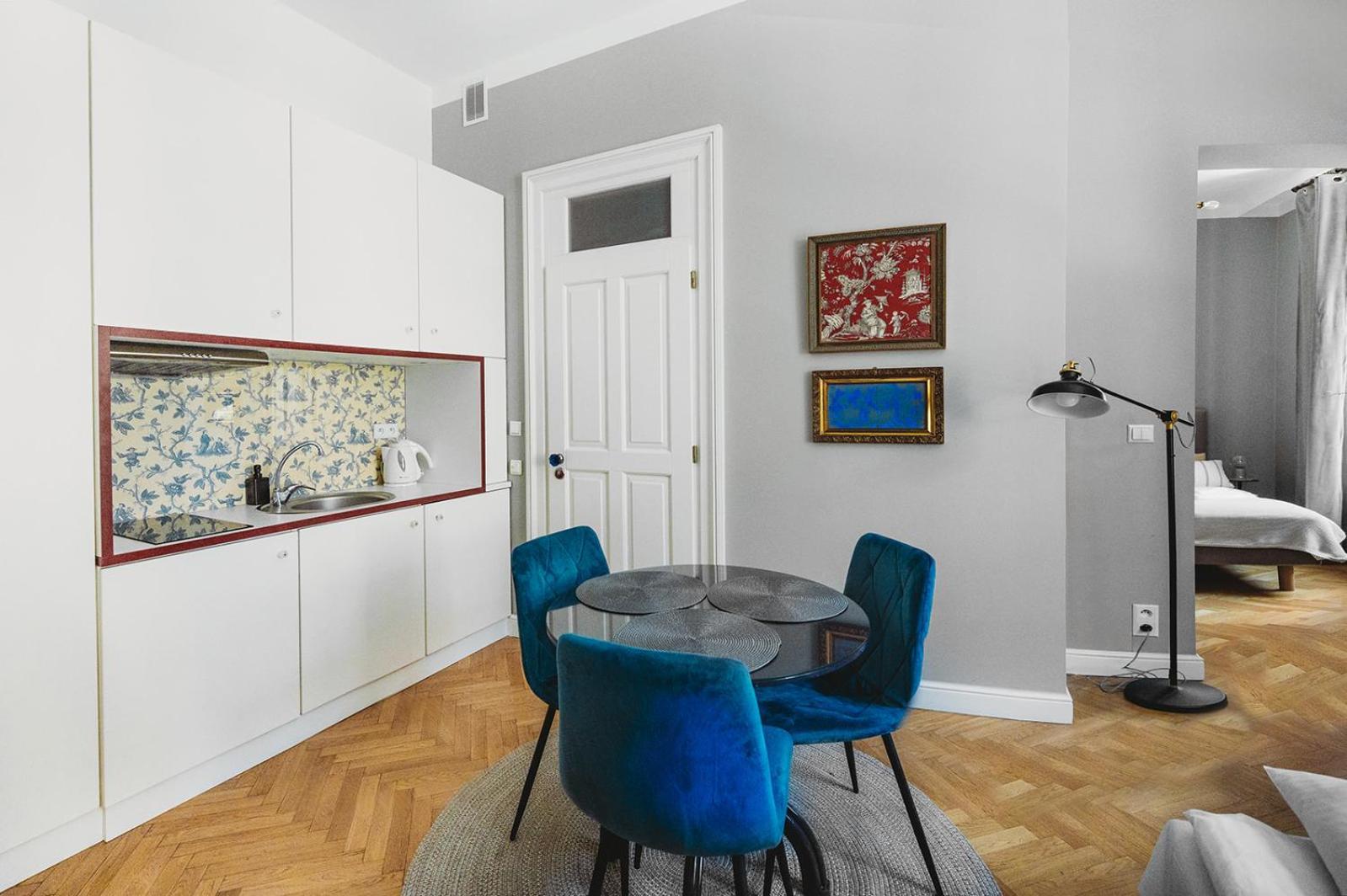 Antique Apartments Old Town Krakow Luaran gambar